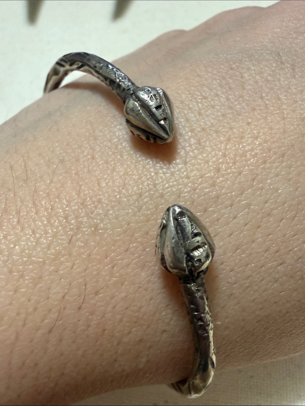 Sterling Silver Native Not Marked Snake-Head Cuff Bracelet - Picture 6 of 14